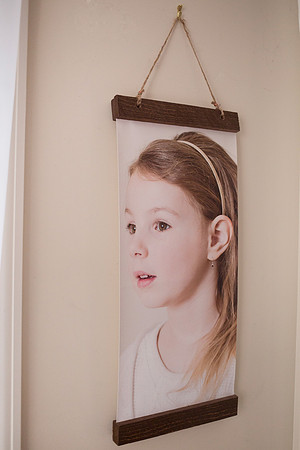 Web_PavlinaPerryPhotography_wallPortraits_Canvas_Studio-24