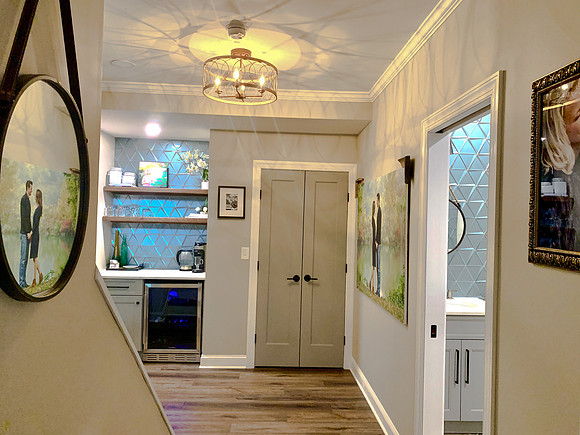 Web_PavlinaPerryPhotography_wallPortraits_Canvas_Studio-32